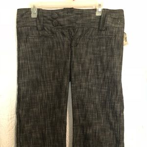 Ladies dress capris